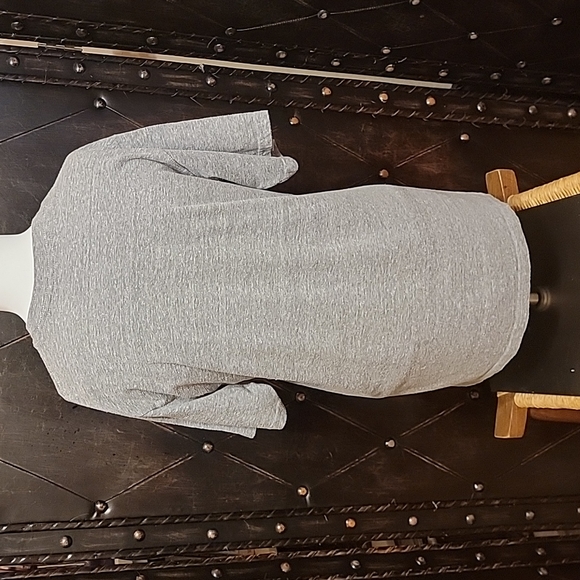 Mickey Mouse Disney T-shirt - Picture 2 of 4